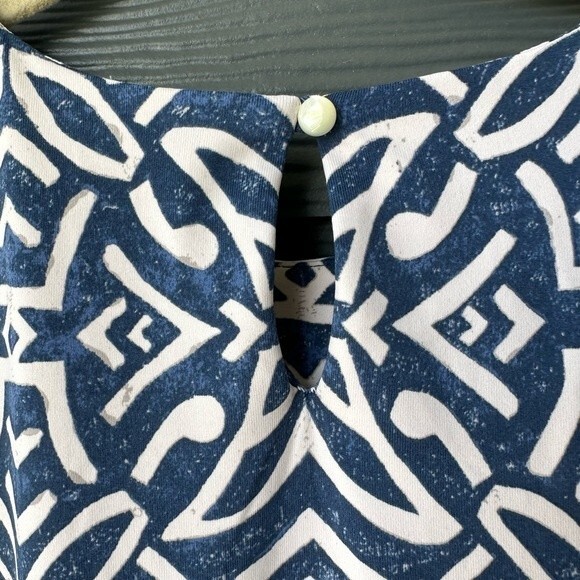 J. McLaughlin Catalyst 3/4 Long Sleeve Sheath Dress Blue White Size L - Picture 4 of 7